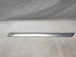 FRISO PORTA TRASEIRA ESQUERDA HYUNDAI CRETA 2.0 18/19