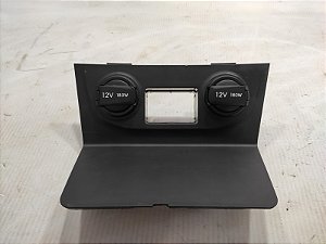 MOLDURA CONSOLE PAINEL PLUG 12V HYUNDAI CRETA 18/19