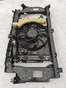 PAINEL FRONTAL RADIADOR COND VENTOINHA COMP CRETA 2.0 AUT