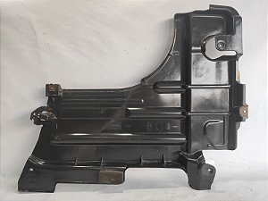 PROTETOR INFERIOR ASSOALHO TANQUE DIREITO PEUGEOT 2008 18/19