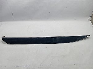 FRISO SUPERIOR PORTA TRASEIRA ESQUERDA PEUGEOT 2008 19-20