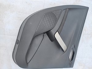 FORRO LATERAL  PORTA TRASEIRA ESQUERDA PEUGEOT 2008 18/19