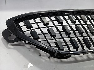 GRADE CENTRAL PARACHOQUE DIANTEIRO PEUGEOT 2008 2019-20
