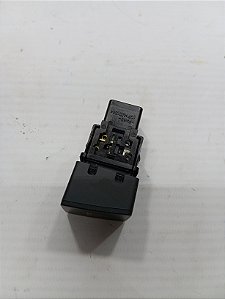 BOTAO ALERTA PAINEL NISSAN VERSA 2018