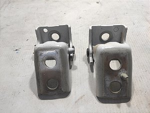 PAR DOBRADIÇA PORTA DIANTEIRA DIREITA PEUGEOT 208 19/20