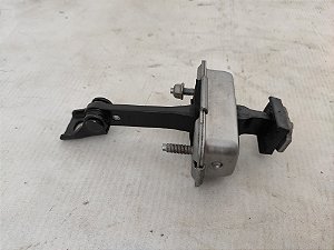 LIMITADOR PORTA DIANTEIRA ESQUERDA PEUGEOT 208 19/20
