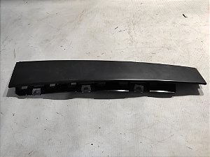 MOLDURA ACABAMENTO EXTERNO PORTA TRAS ESQ PEUGEOT 208 19/20