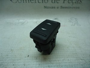 Comando Botao De Vidro Traseiro Direito Ford Focus 2013