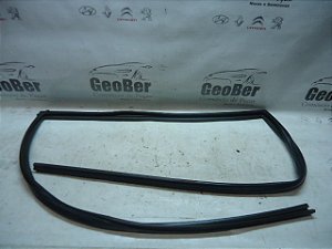 Borracha Contorno Vidro Traseiro Direito L200 Triton 12/13