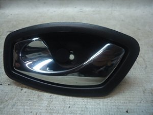 Maçaneta Interna Dianteira Esquerda Renault Captur 18/19