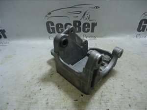 Suporte Bomba Hidraulica Renault Sandero 2016 1.0