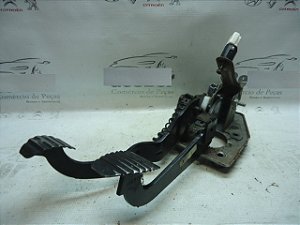 Pedal De Freio E Embreagem Citroen Xsara Picasso 08 A 12 1.6