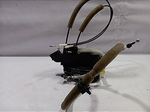 FECHADURA ELETRICA PORTA DIANT ESQUERDA NISSAN VERSA 18/19