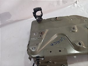 SUPORTE BASE DA BATERIA FERRO NISSAN VERSA 1.6 18/19
