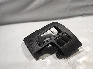 MOLDURA COM BOTAO FALSO PAINEL NISSAN MARCH 1.6 2019