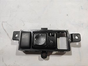BOTAO REGULAGEM DE RETROVISOR NISSAN MARCH 1.6 2019