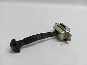 LIMITADOR PORTA TRASEIRA DIREITA NISSAN KICKS 21/22
