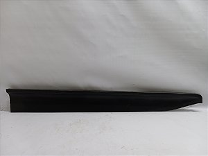 FRISO PORTA DIANTEIRA ESQUERDA HYUNDAI CRETA 1.6 AUT 20/21