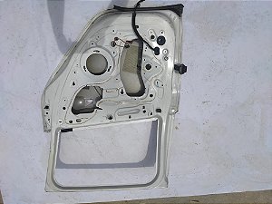 PORTA TRASEIRA DIREITA LATARIA PEUGEOT 2008 15 A 19