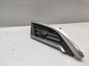 DIFUSOR DE AR DO PAINEL LADO ESQUERDO PEUGEOT 2008 15 A 19