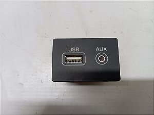 PLUG USB / AUXILIAR CONSOLE HYUNDAI CRETA 2023 ORIGINAL