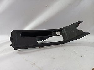 MOLDURA ALAVANCA FREIO DE MAO TOYOTA YARIS 2023