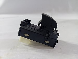 BOTAO COMANDO VIDRO DIANTEIRO DIREITO TOYOTA YARIS 2023