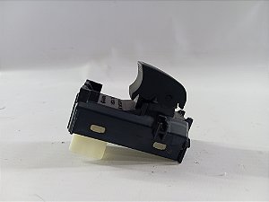 BOTAO COMANDO VIDRO TRASEIRO DIREITO TOYOTA YARIS 1.5 2023