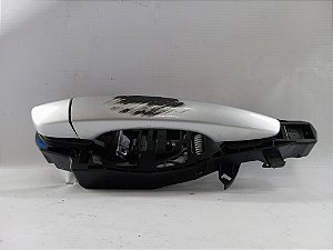 MAÇANETA EXTERNA PORTA TRAS DIREITA RALADA PEUGEOT 208 2022