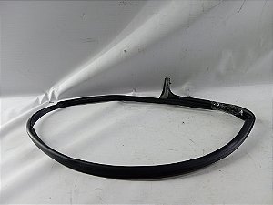 BORRACHA INFERIOR CONTORNO PORTA DIANTEIRA ESQUERDA 208 2022