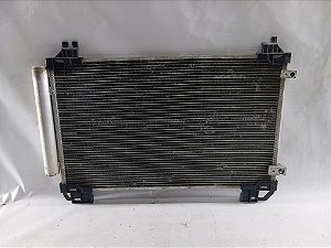CONDENSADOR AR CONDICIONADO ORIGINAL TOYOTA YARIS 1.5 21/22