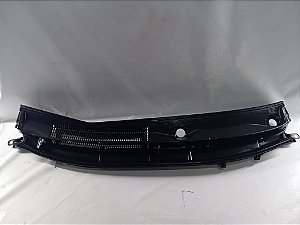 PAINEL GRELHA ACABAMENTO PARABRISA TOYOTA YARIS 21/22