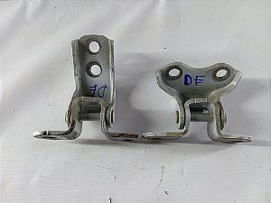 PAR DOBRADIÇA PORTA DIANTEIRA ESQUERDA TOYOTA YARIS 21/22