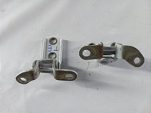 PAR DOBRADIÇA PORTA TRASEIRA ESQUERD TOYOT YARIS HATCH 21/22