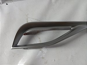 MOLDURA DIFUSOR AR LADO DIREITO TOYOTA YARIS 21/22
