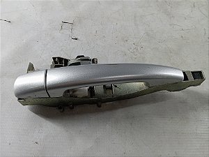 MAÇANETA EXTERNA TRASEIRA DIREITA PEUGEOT 208 2013 2014
