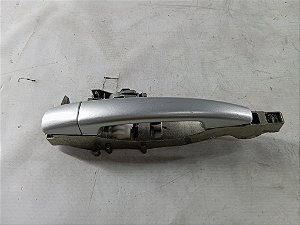 MAÇANETA EXTERNA DIANTEIRA DIREITA PEUGEOT 208 2013 2014