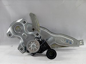 MAQUINA E MOTOR VIDRO TRASEIRO DIREITO NISSAN KICKS 2025