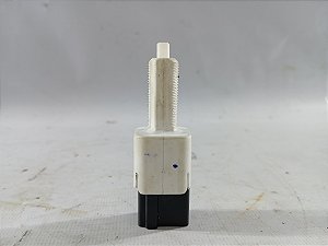 SENSOR INTERRUPTOR PEDAL FREIO PONTA PRETA NISSAN KICKS 2025