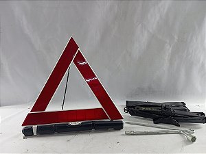 KIT MACACO TRIANGULO CHAVE RODA ORIGINAL NISSAN KICKS 2025