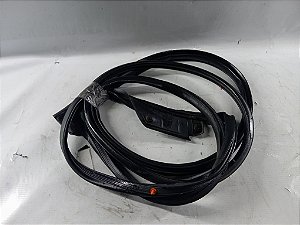 BORRACHA CONTORNO PORTA DIANTEIRA ESQUERDA TOYOTA YARIS 2023