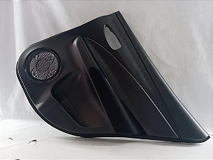 FORRO LATERAL PORTA TRASEIRA DIREITA TOYOTA YARIS 2023