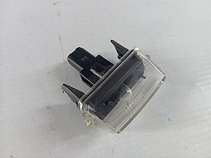 LUZ PLACA ILUMINAÇÃO PLACA TOYOTA YARIS 2023