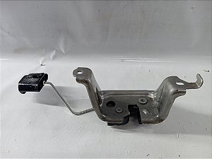 TRAVA TRANCA BANCO TRASEIRO DIREITA TOYOTA YARIS 2023