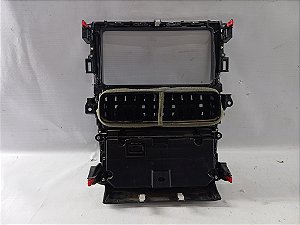 COMANDO AR CONDICIONADO MOLDURA MULTIMIDIA TOYOTA YARIS 2023