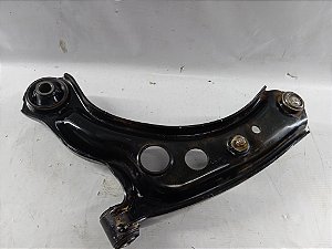 BALANÇA BANDEJA SUSPENSÃO LADO DIREITO TOYOTA YARIS 2023