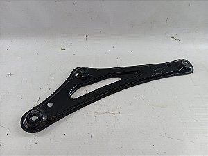 SUPORTE EIXO TRASEIRO LADO DIREITO TOYOTA YARIS 1.5 2023