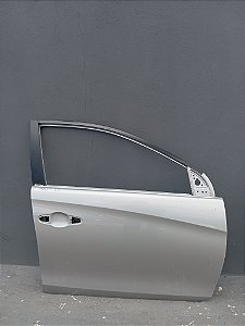 PORTA LATARIA DIANTEIRA DIREITA TOYOTA YARIS 2019 ORIGINAL