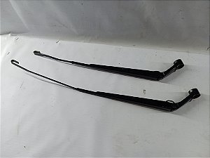 PAR DE HASTE BRAÇO LIMPADOR PARABRISA DIANTEIRO  YARIS 2019