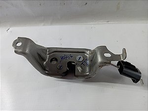 TRAVA APOIO BANCO TRASEIRO DIREITO TOYOTA YARIS HATCH 2019